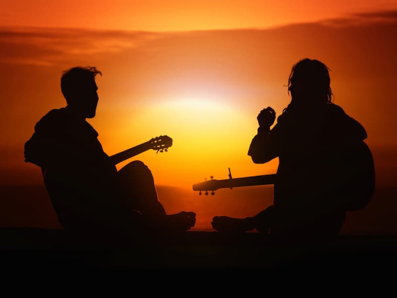 Âm nhạc kết nối con người lại với nhau